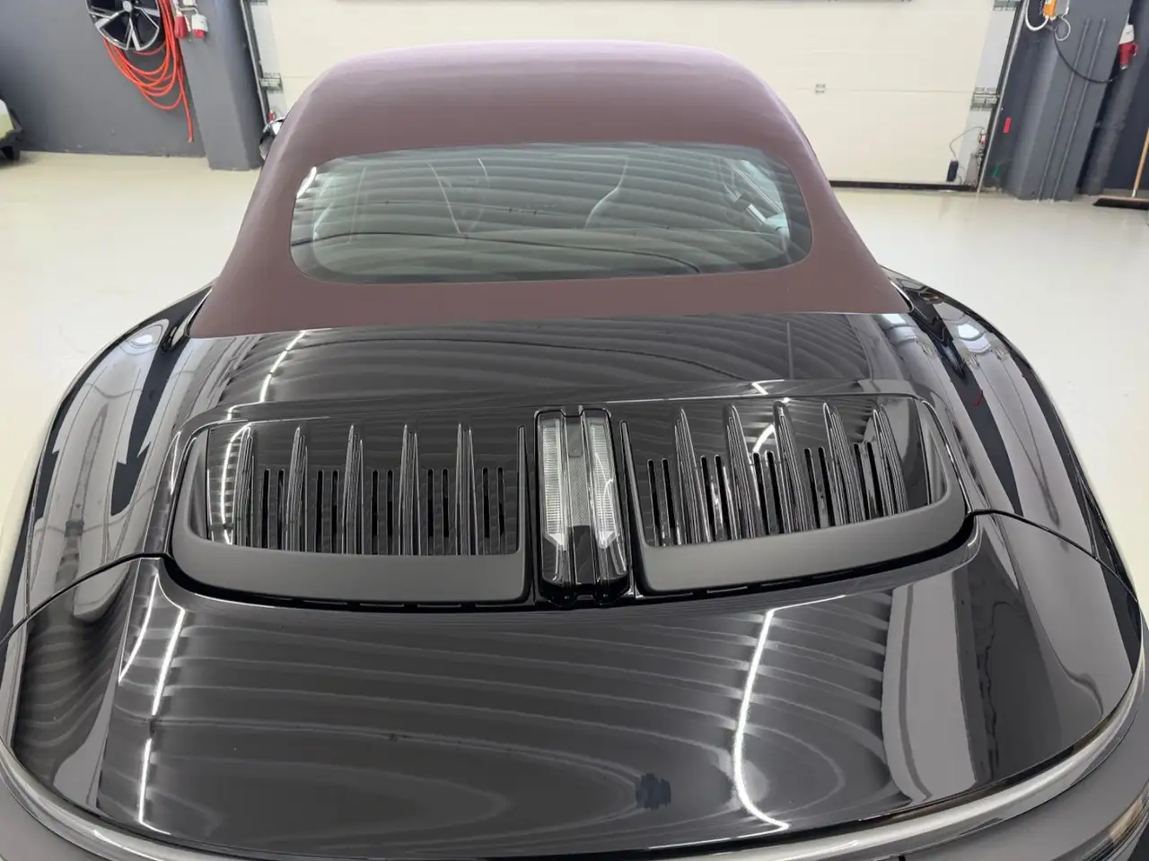 Porsche 911 4