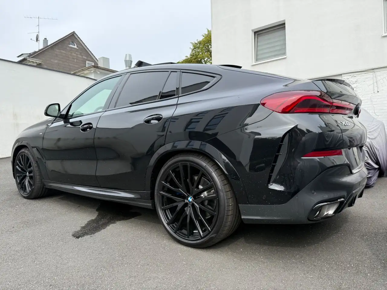 BMW X6 13