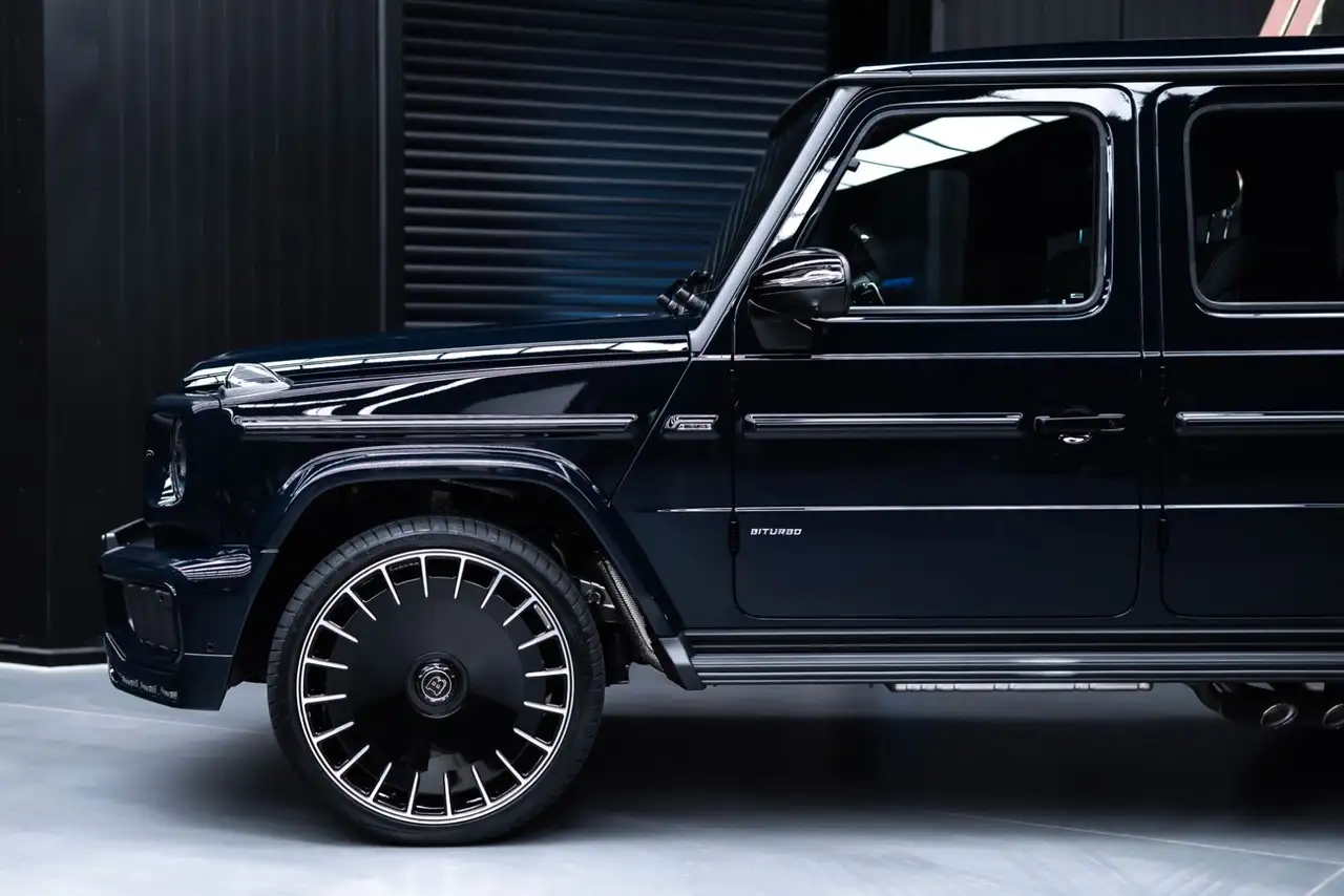 Mercedes-Benz G 63 9