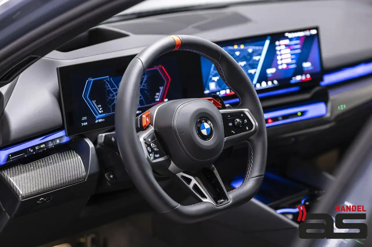 BMW M5 13