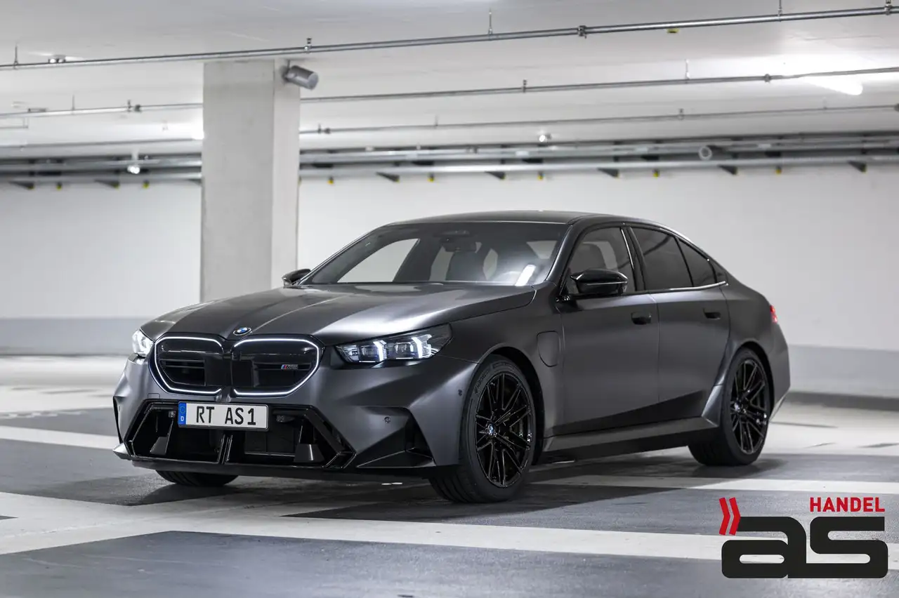 BMW M5