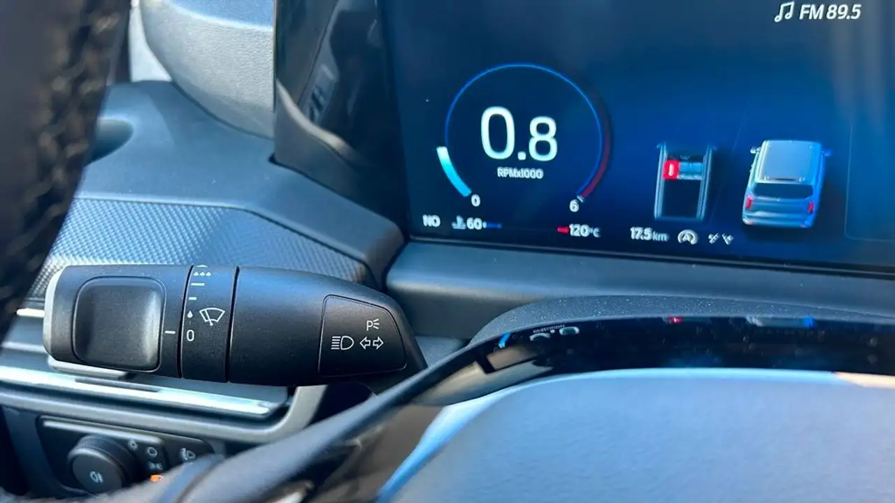 Ford Transit 14