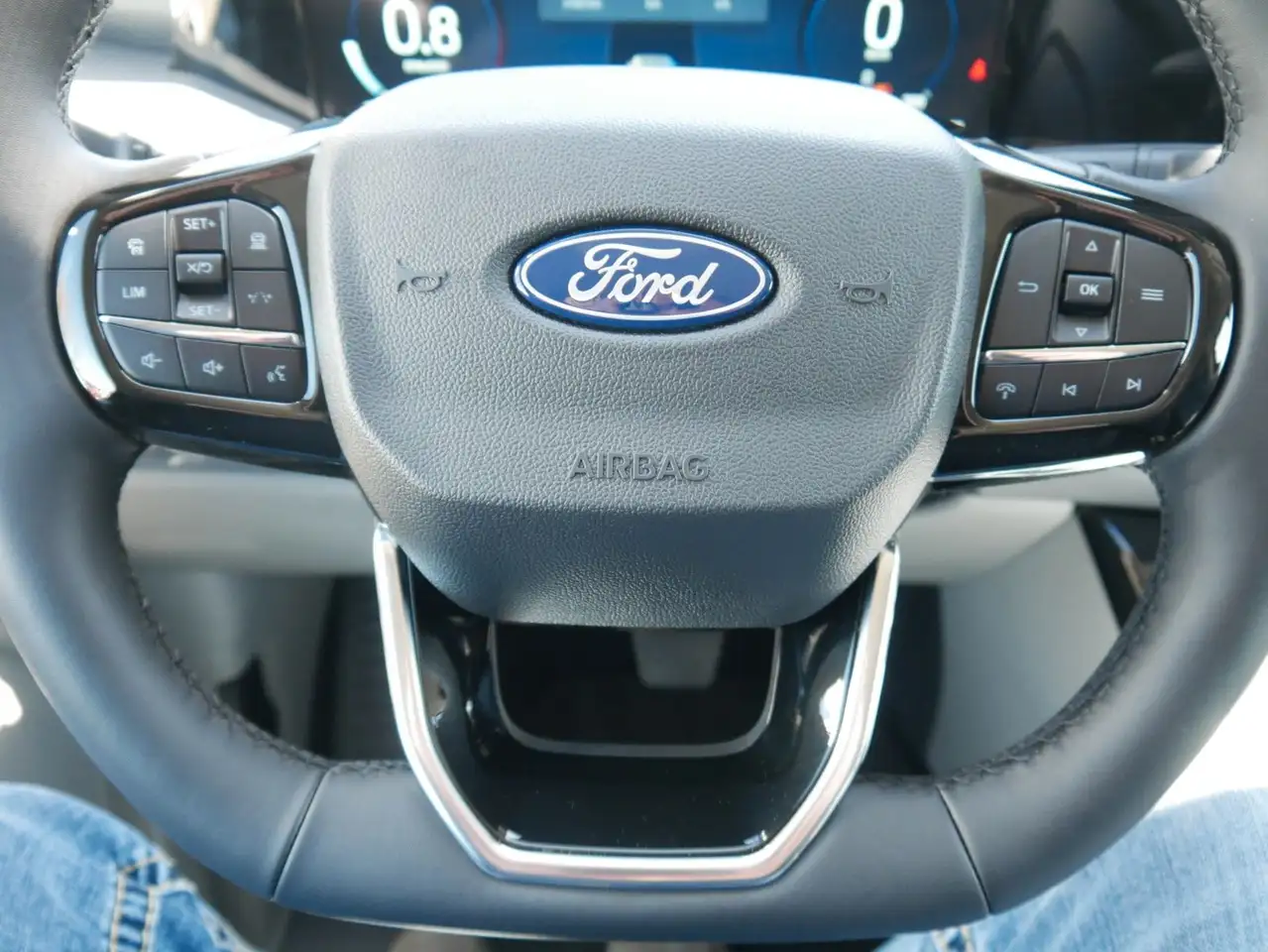 Ford Tourneo 14