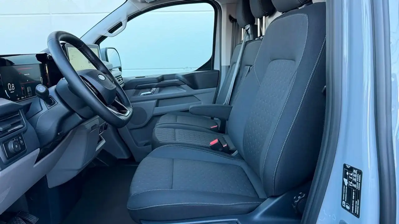 Ford Transit 12