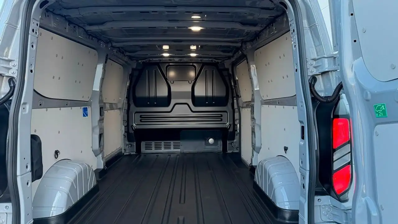 Ford Transit 7
