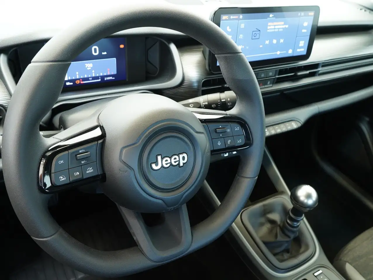 Jeep Avenger 6