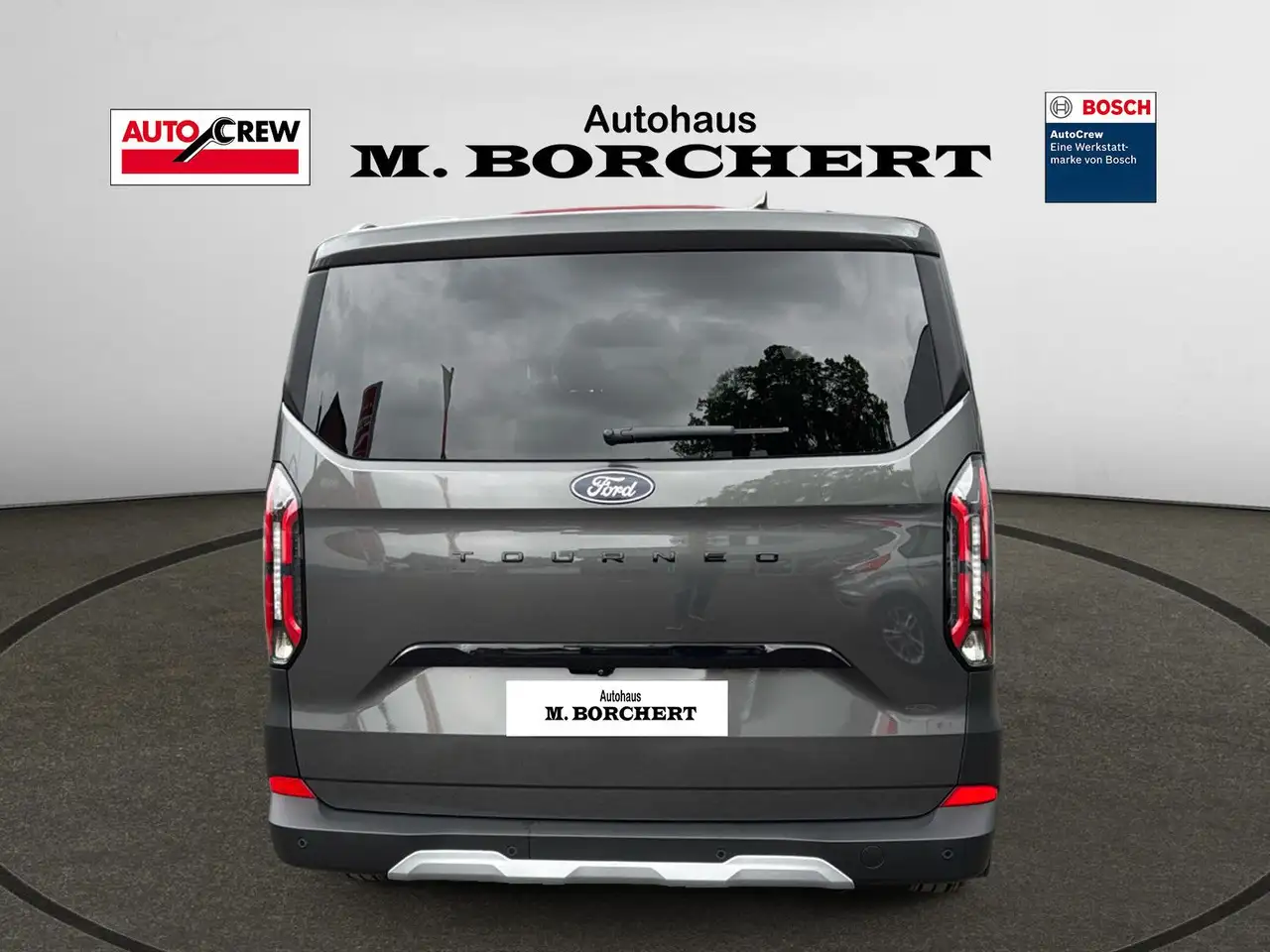 Ford Tourneo 4