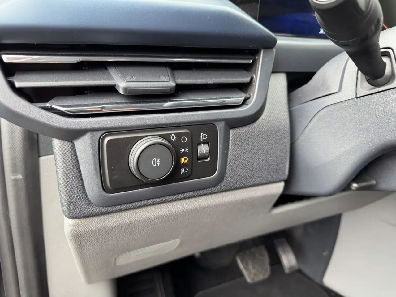 Ford Tourneo 15