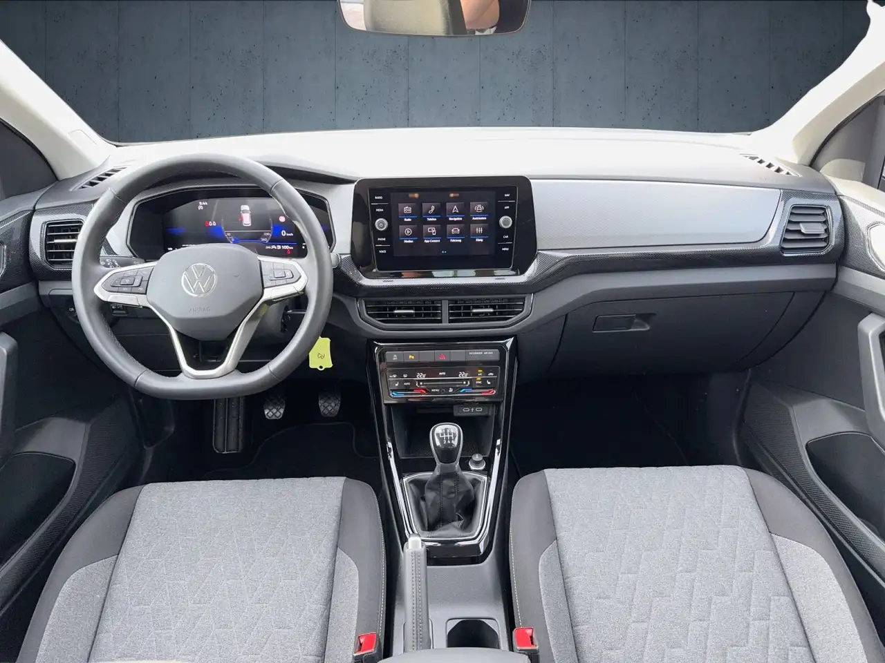 Volkswagen T-Cross 11