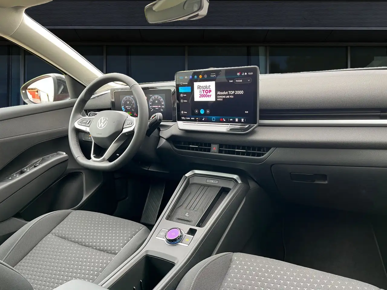 Volkswagen T-Roc 7