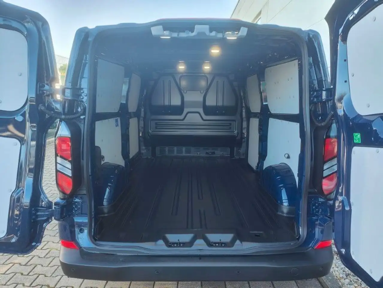 Ford Transit 7