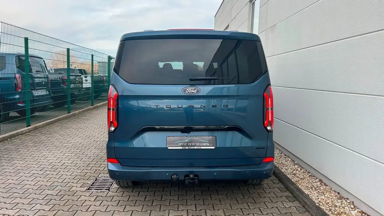 Ford Tourneo 5