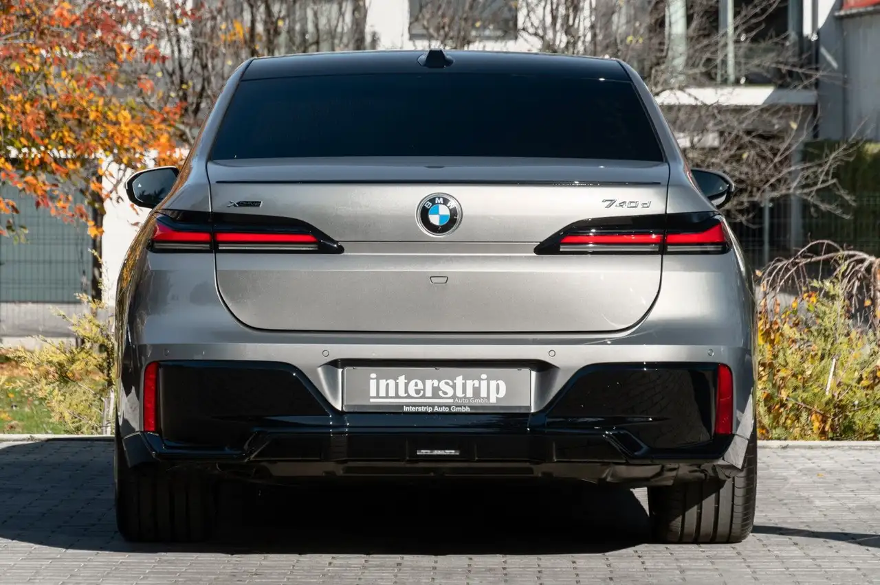 BMW 740 5