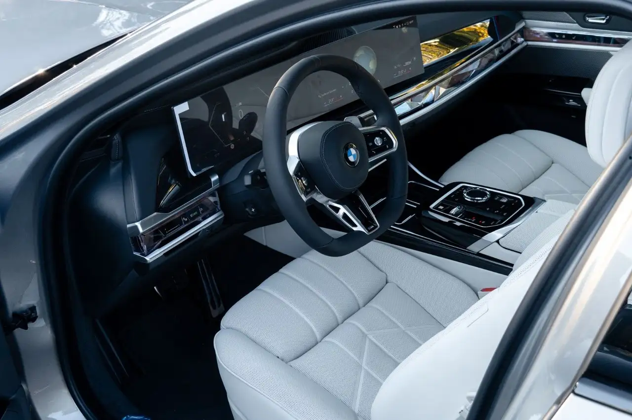 BMW 740 10