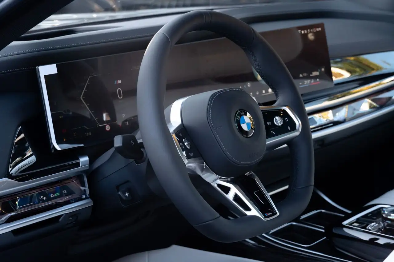 BMW 740 11
