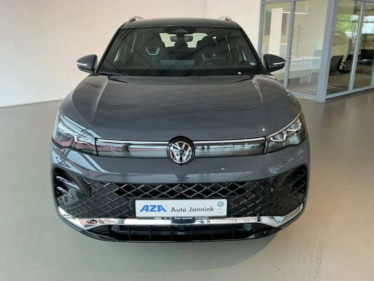 Volkswagen Tiguan 4
