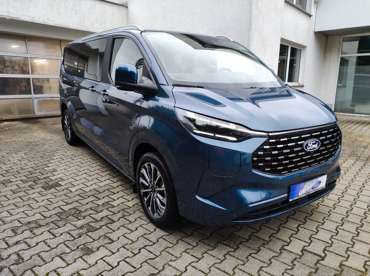 Ford Tourneo 2