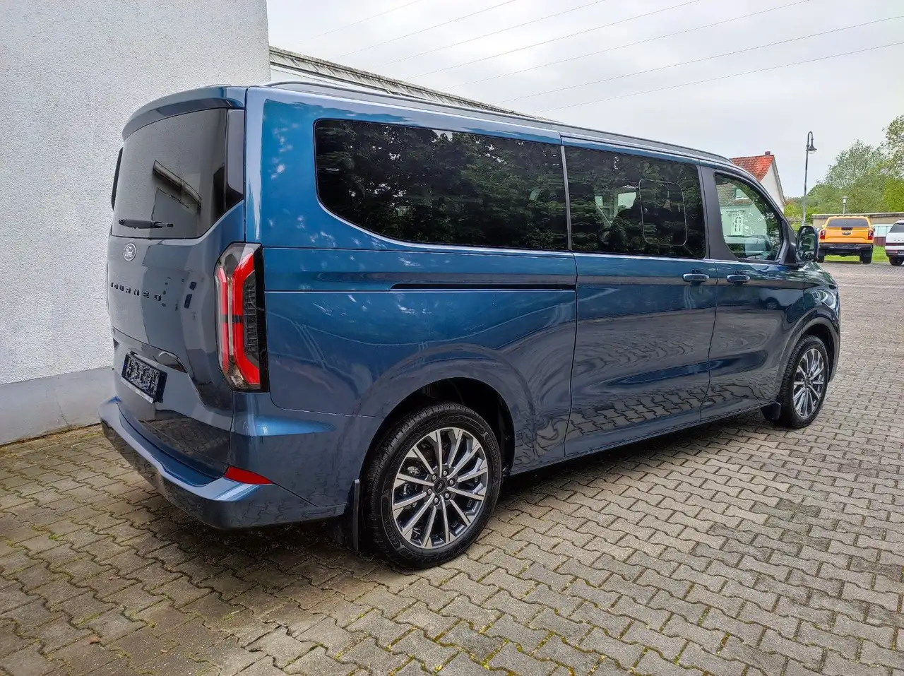 Ford Tourneo 3