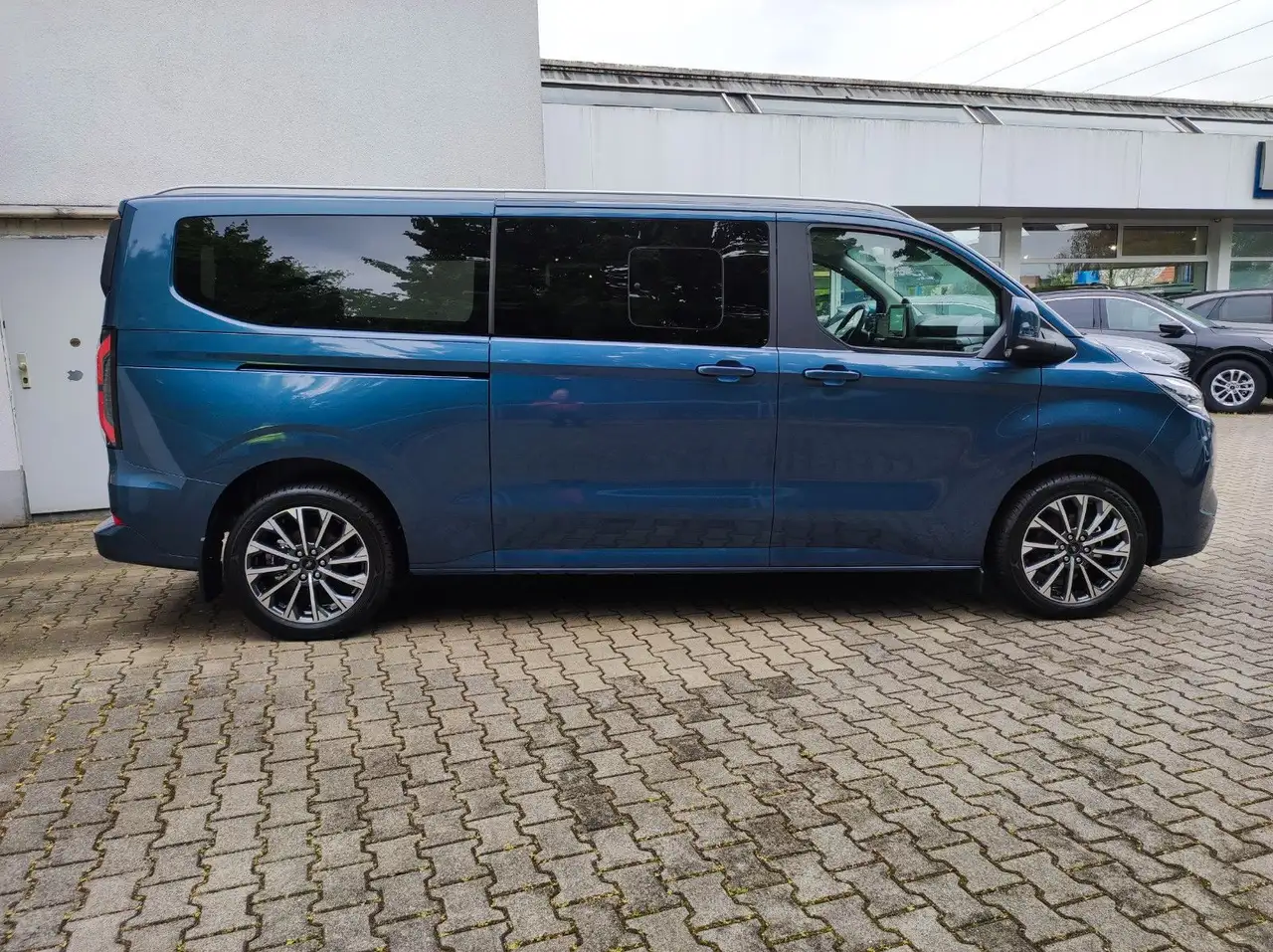 Ford Tourneo 5