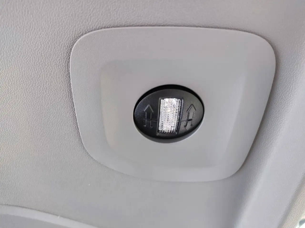 Ford Tourneo 9
