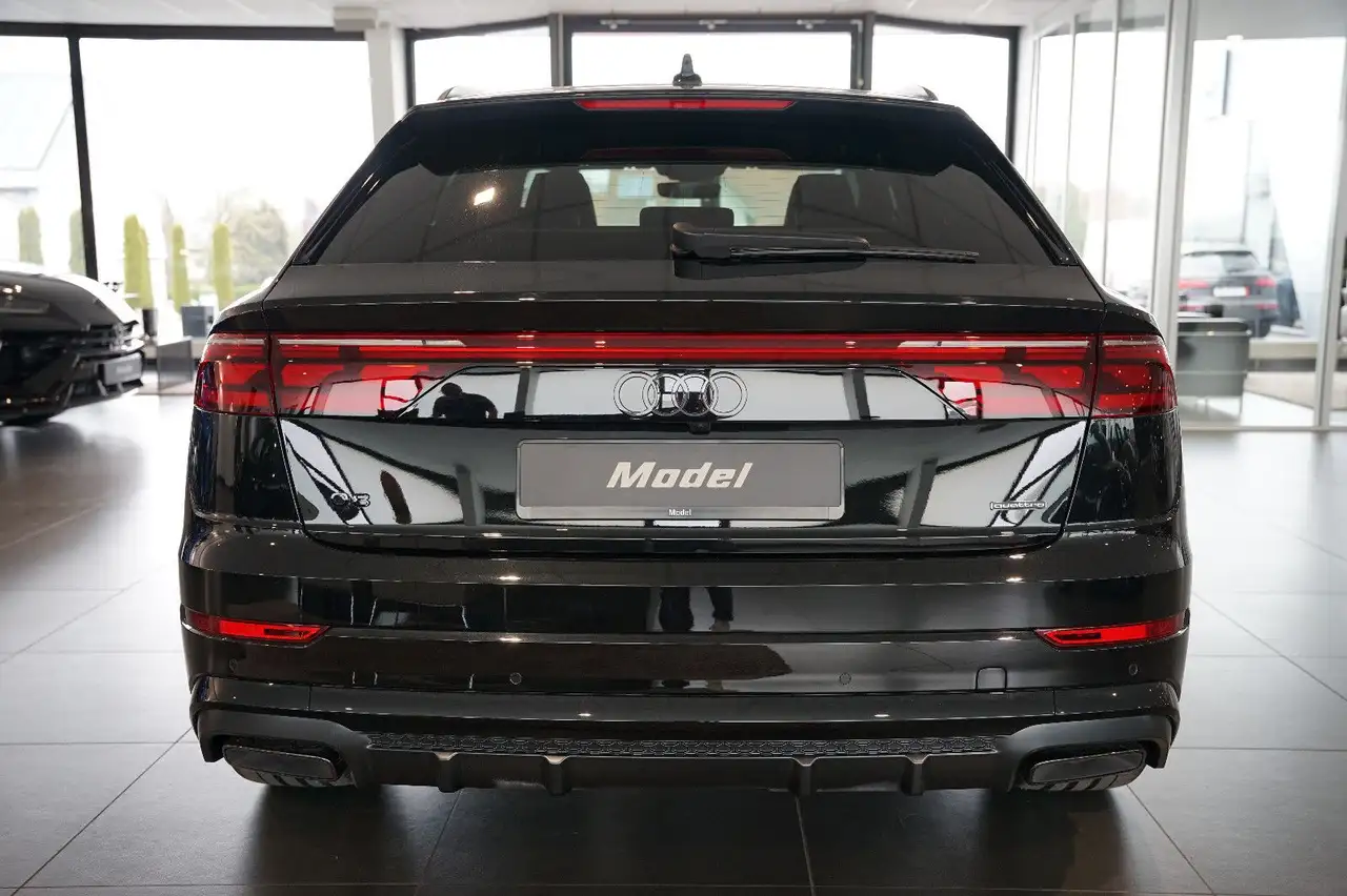 Audi Q8 50 4