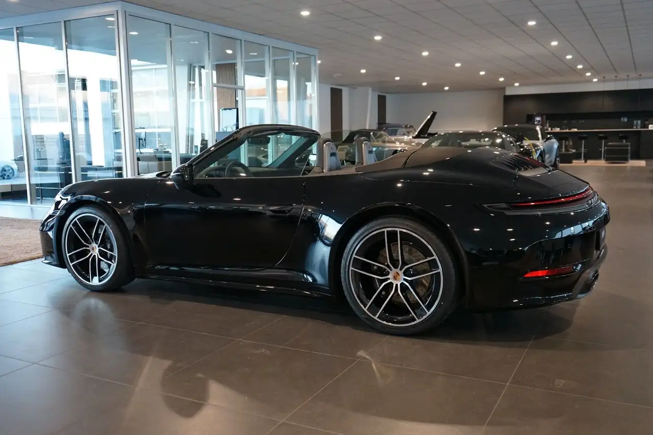 Porsche 992 2