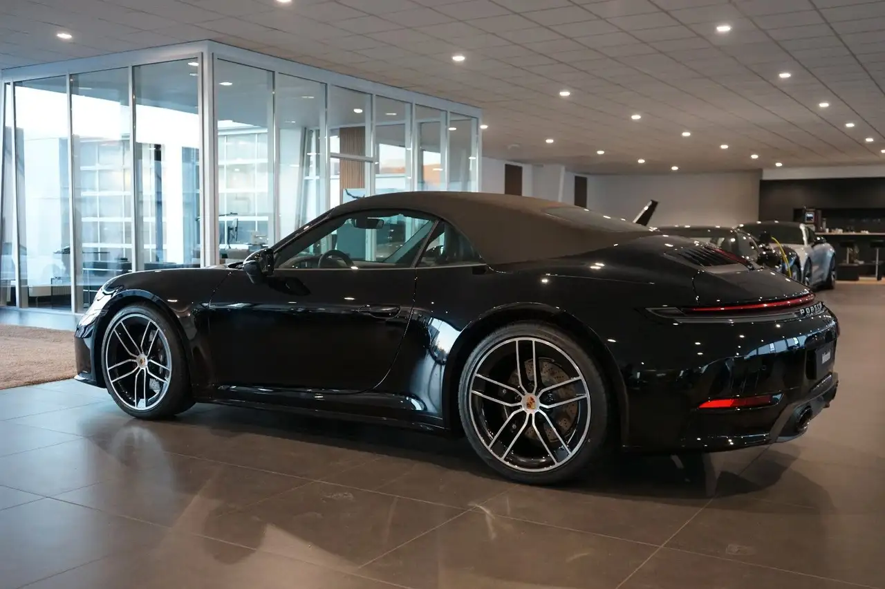 Porsche 992 4