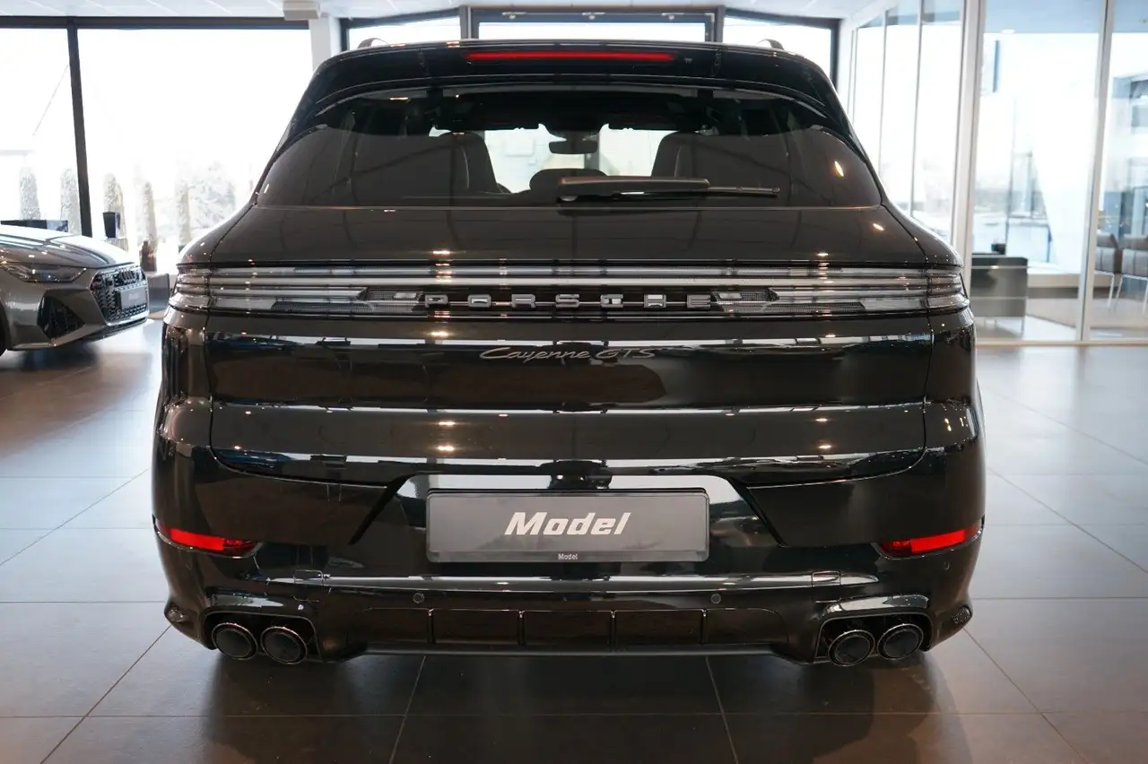 Porsche Cayenne 4