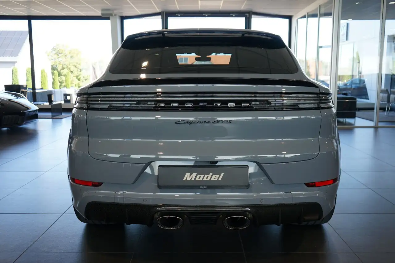 Porsche Cayenne 5