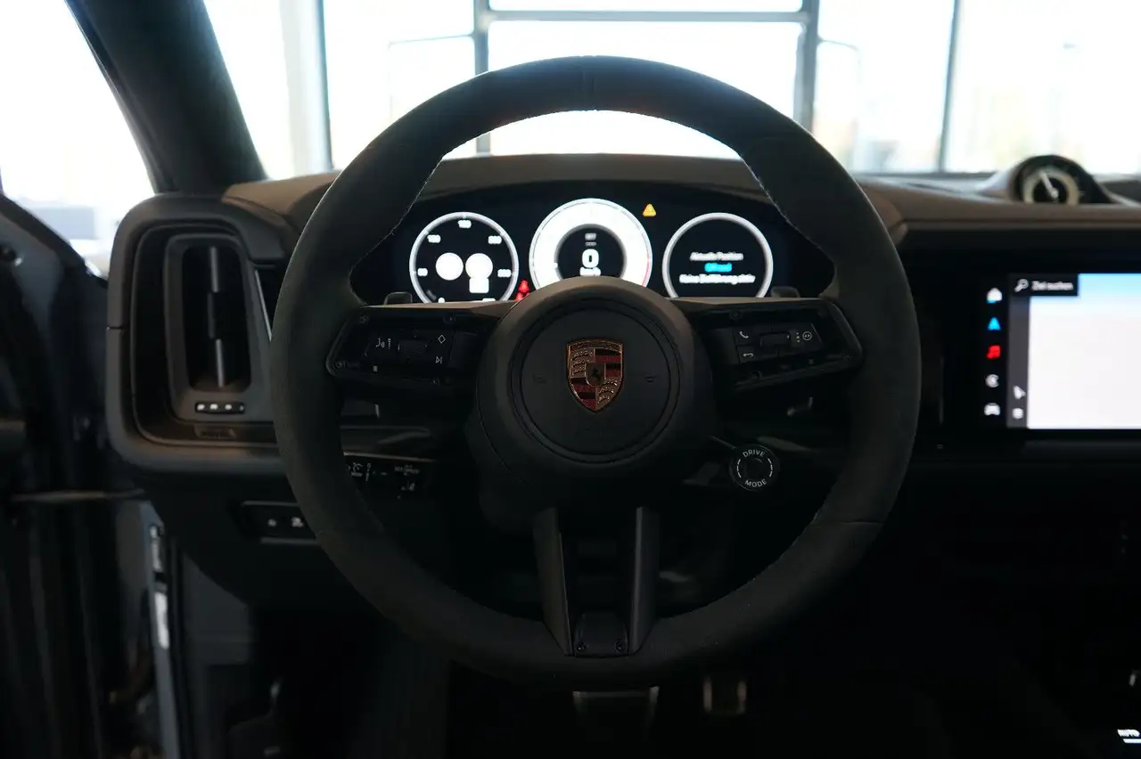 Porsche Cayenne 12