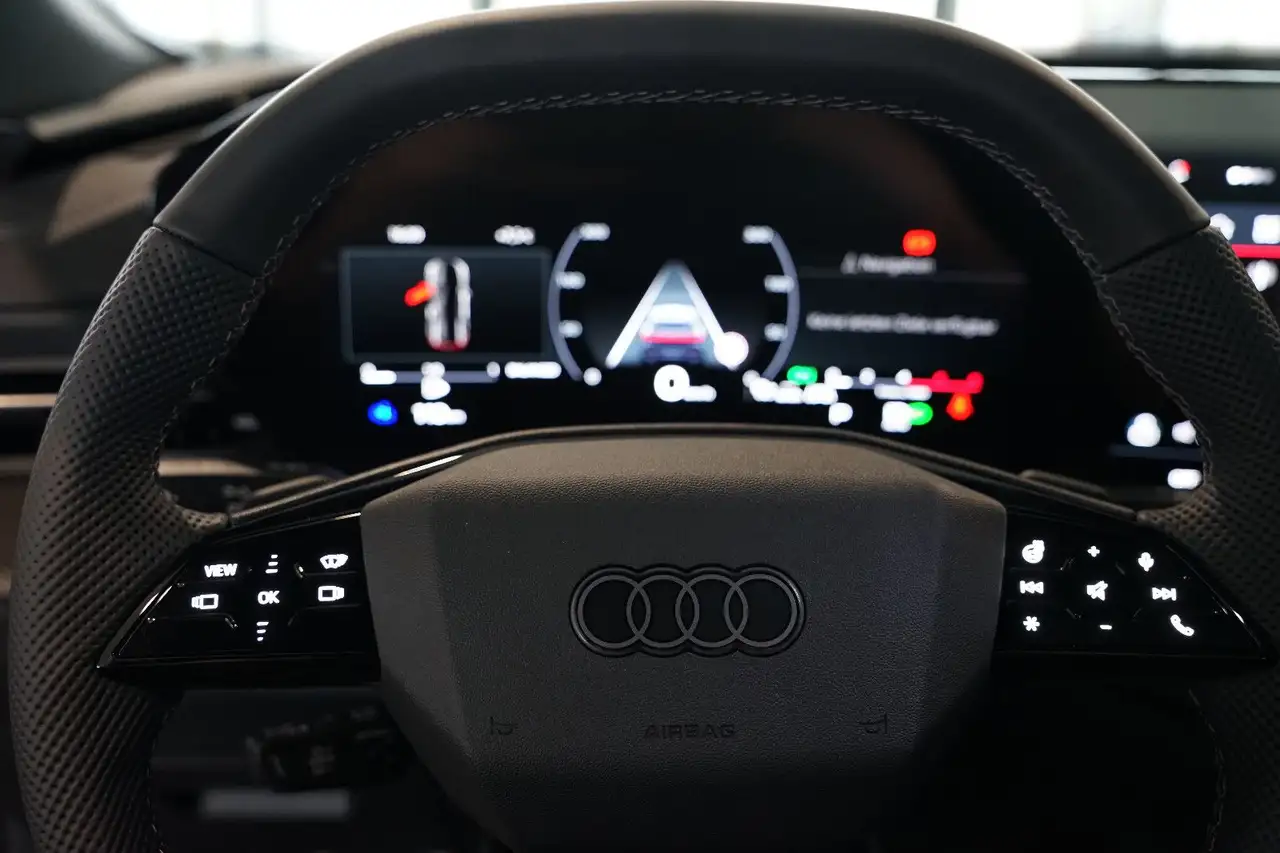 Audi SQ5 14