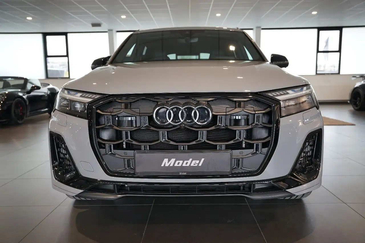 Audi SQ7 3