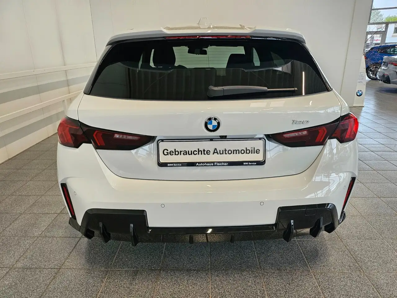 BMW 120 6