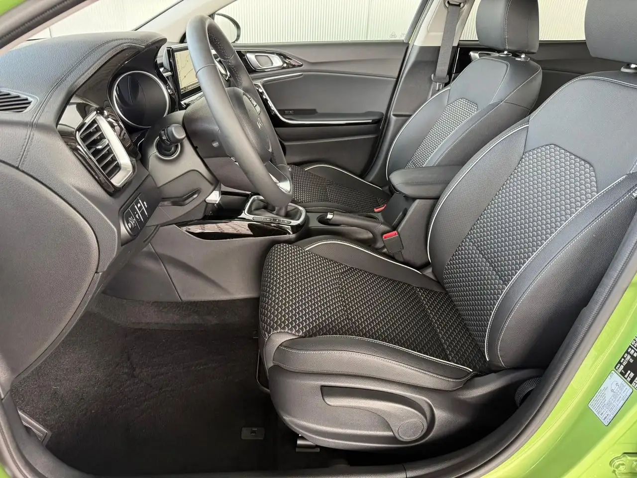 Kia XCeed 11