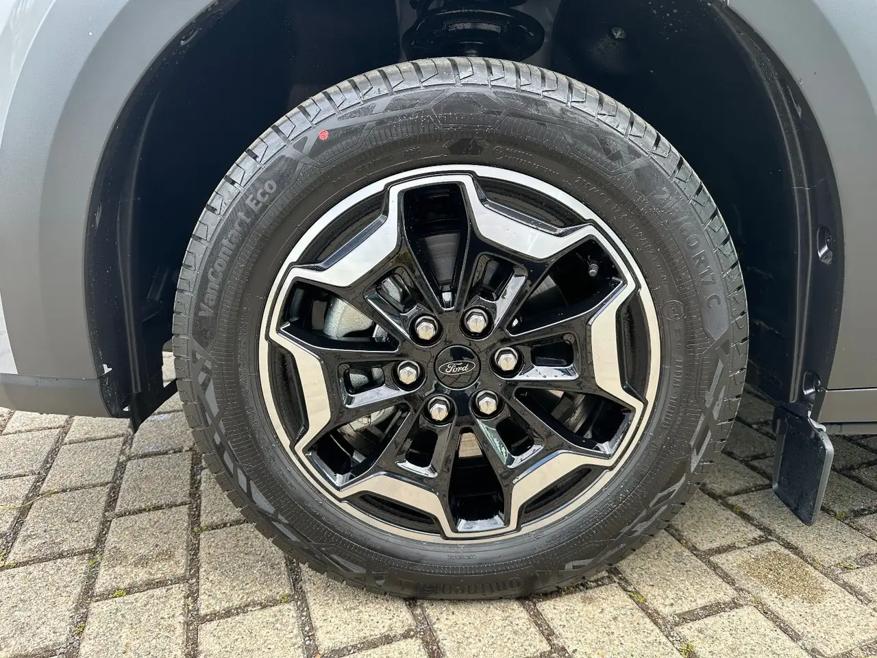 Ford Tourneo 9