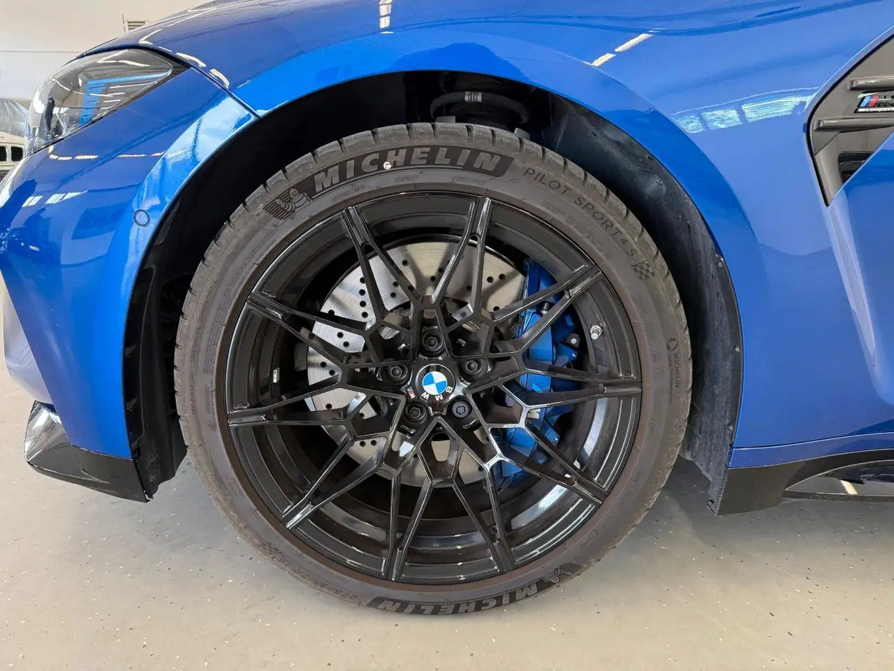 BMW M3 9