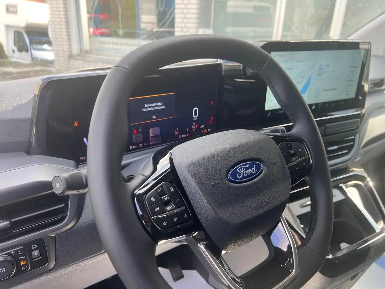 Ford Tourneo 11