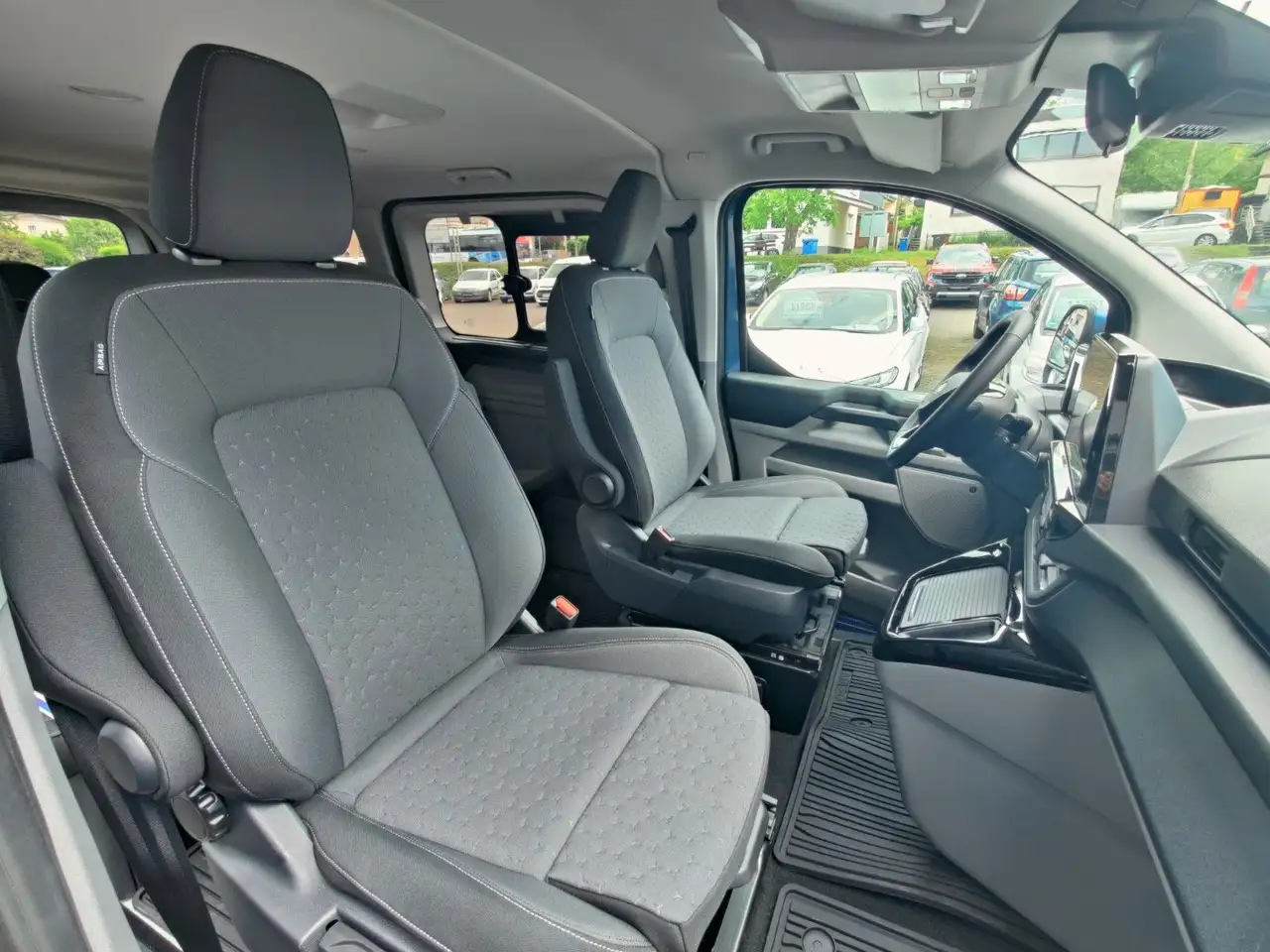 Ford Tourneo 11
