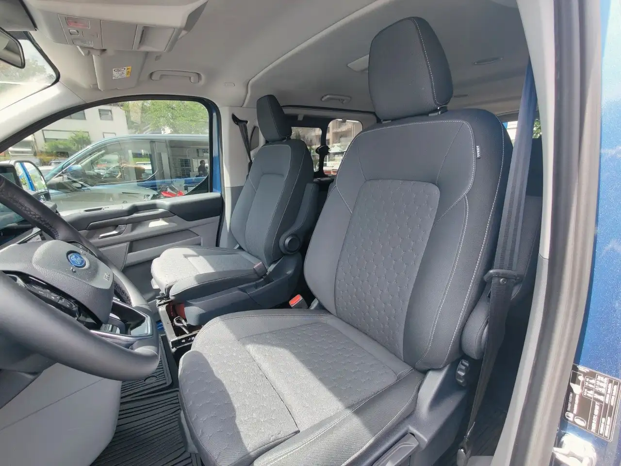 Ford Tourneo 15