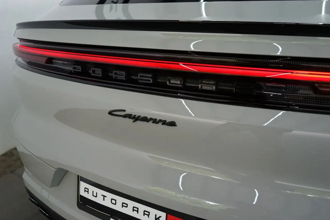 Porsche Cayenne 6