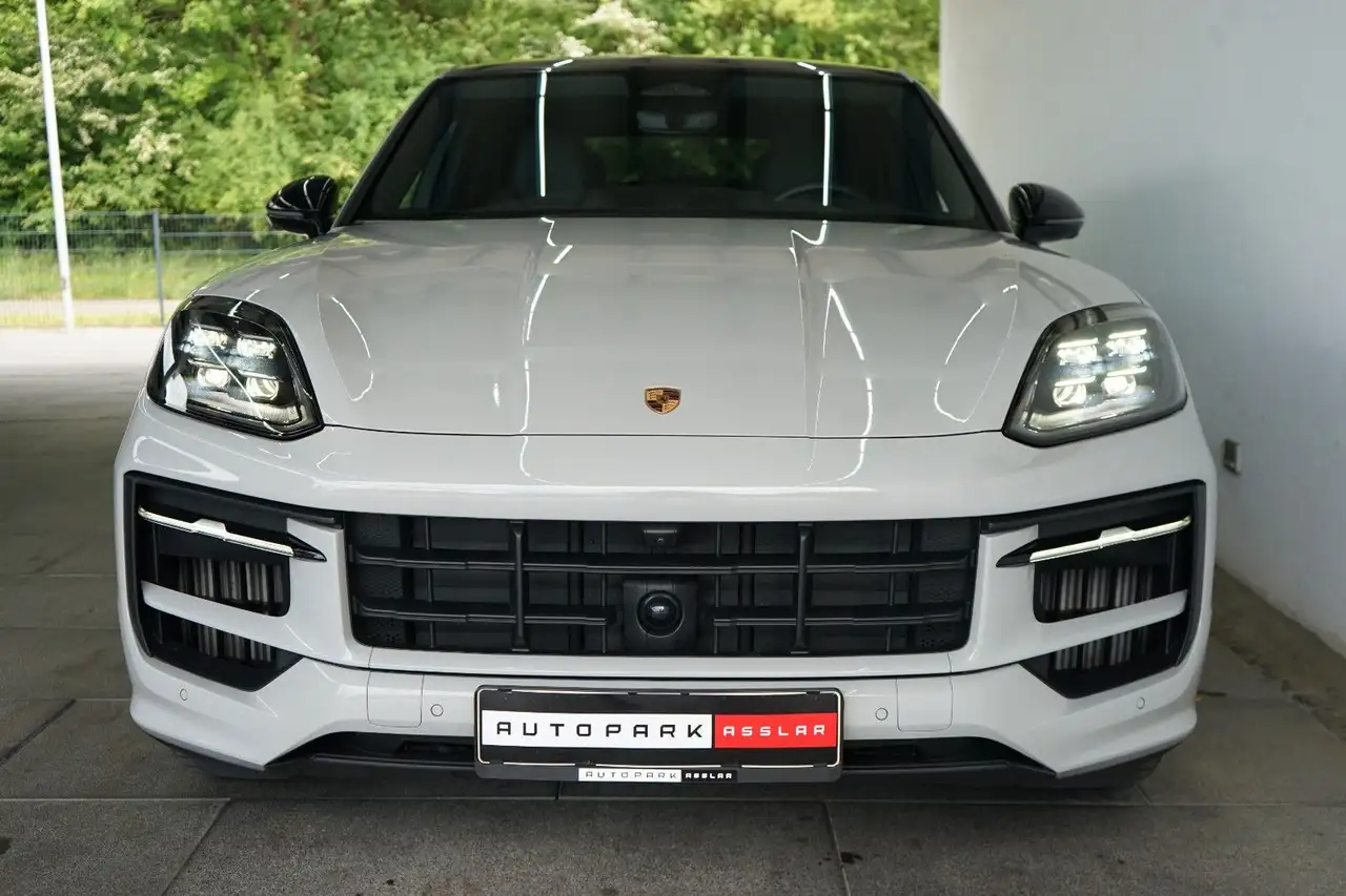 Porsche Cayenne 7