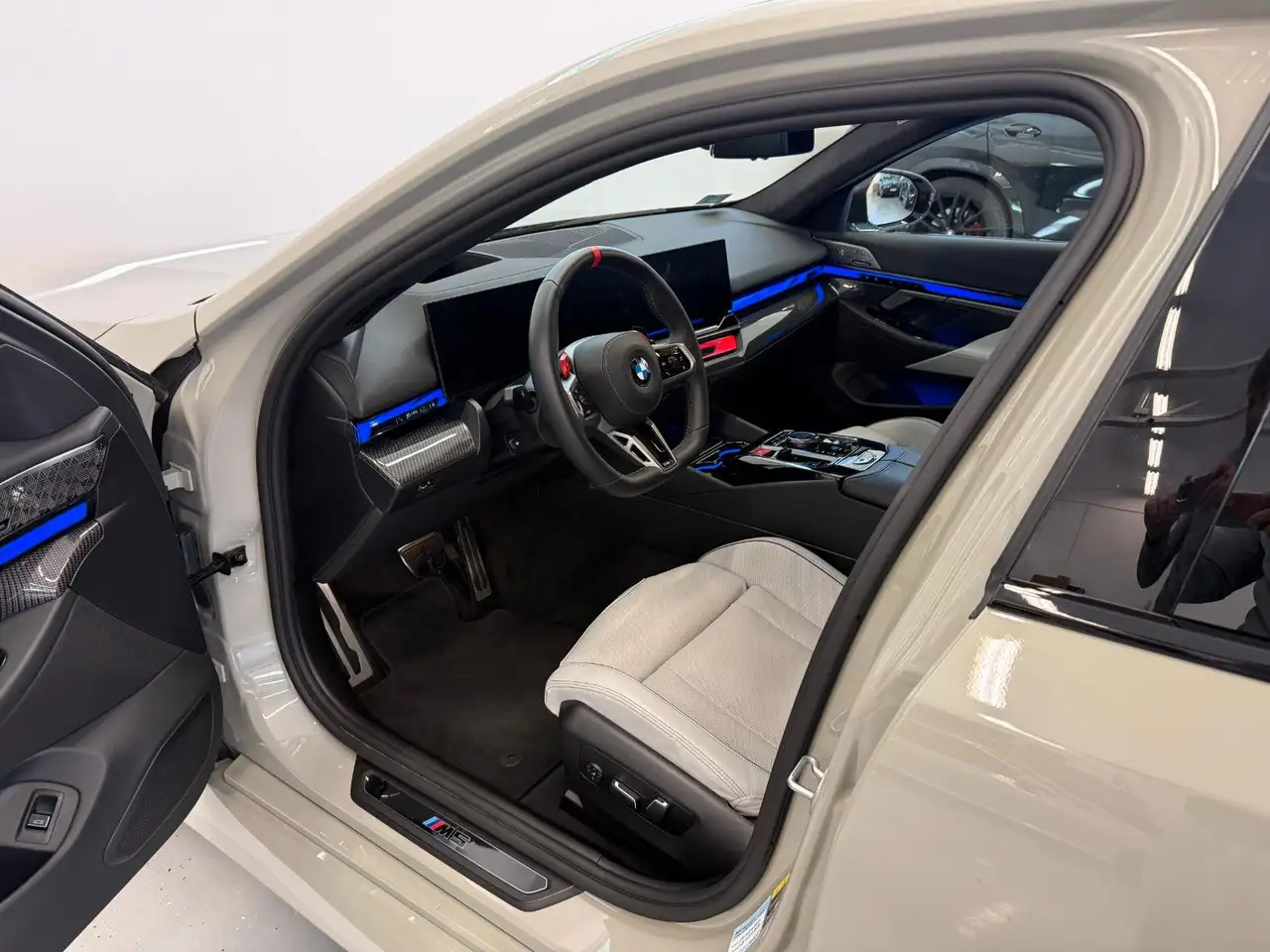 BMW M5 11