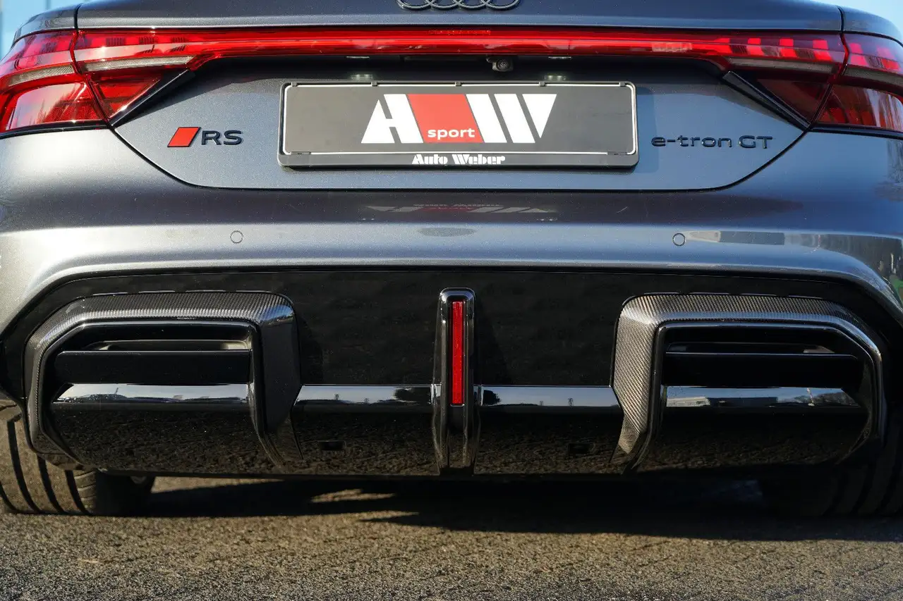 Audi RS 11