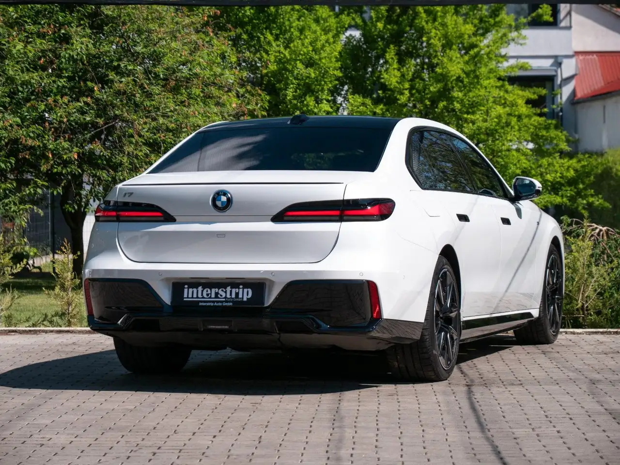 BMW i7 60 6