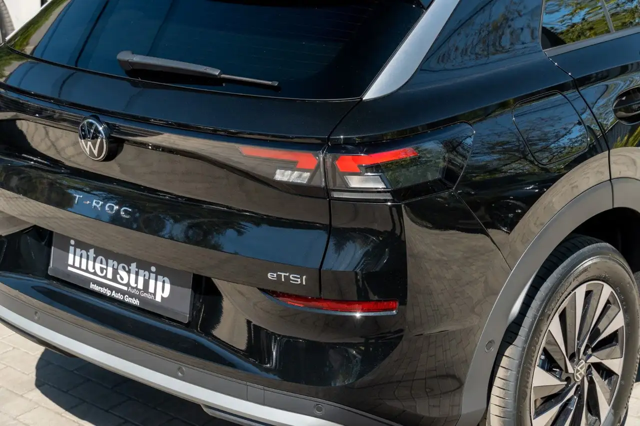 Volkswagen T-Roc 8