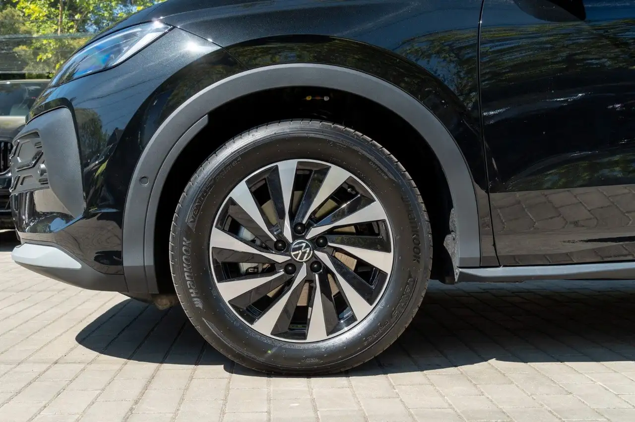 Volkswagen T-Roc 9