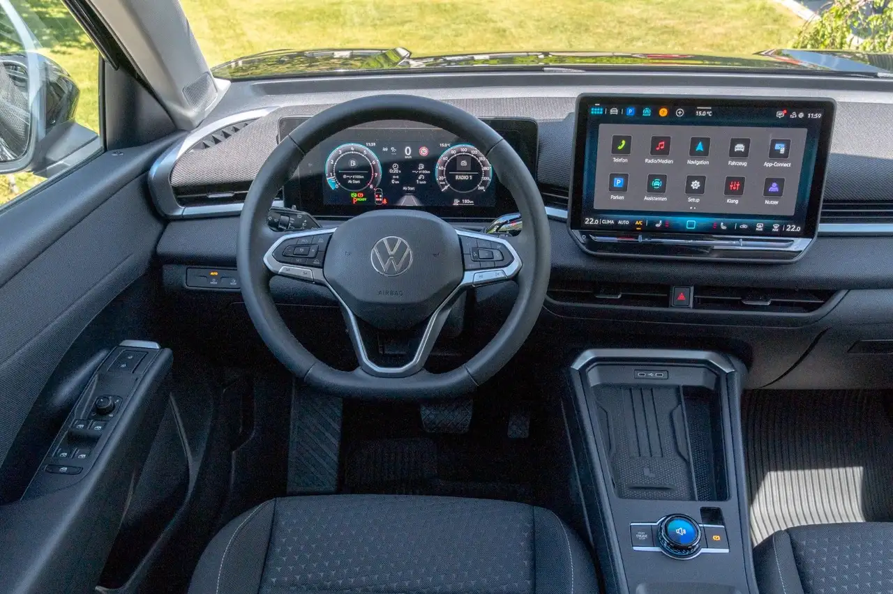 Volkswagen T-Roc 14