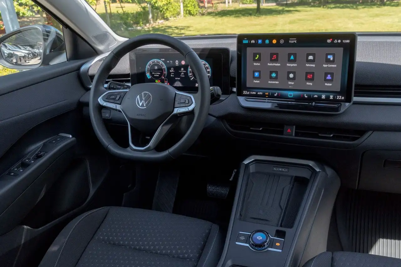 Volkswagen T-Roc 15