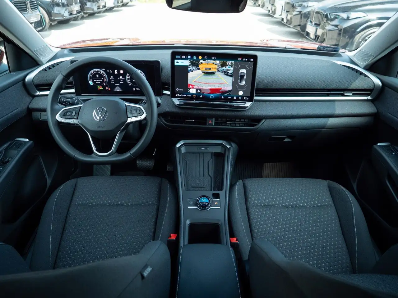 Volkswagen T-Roc 12