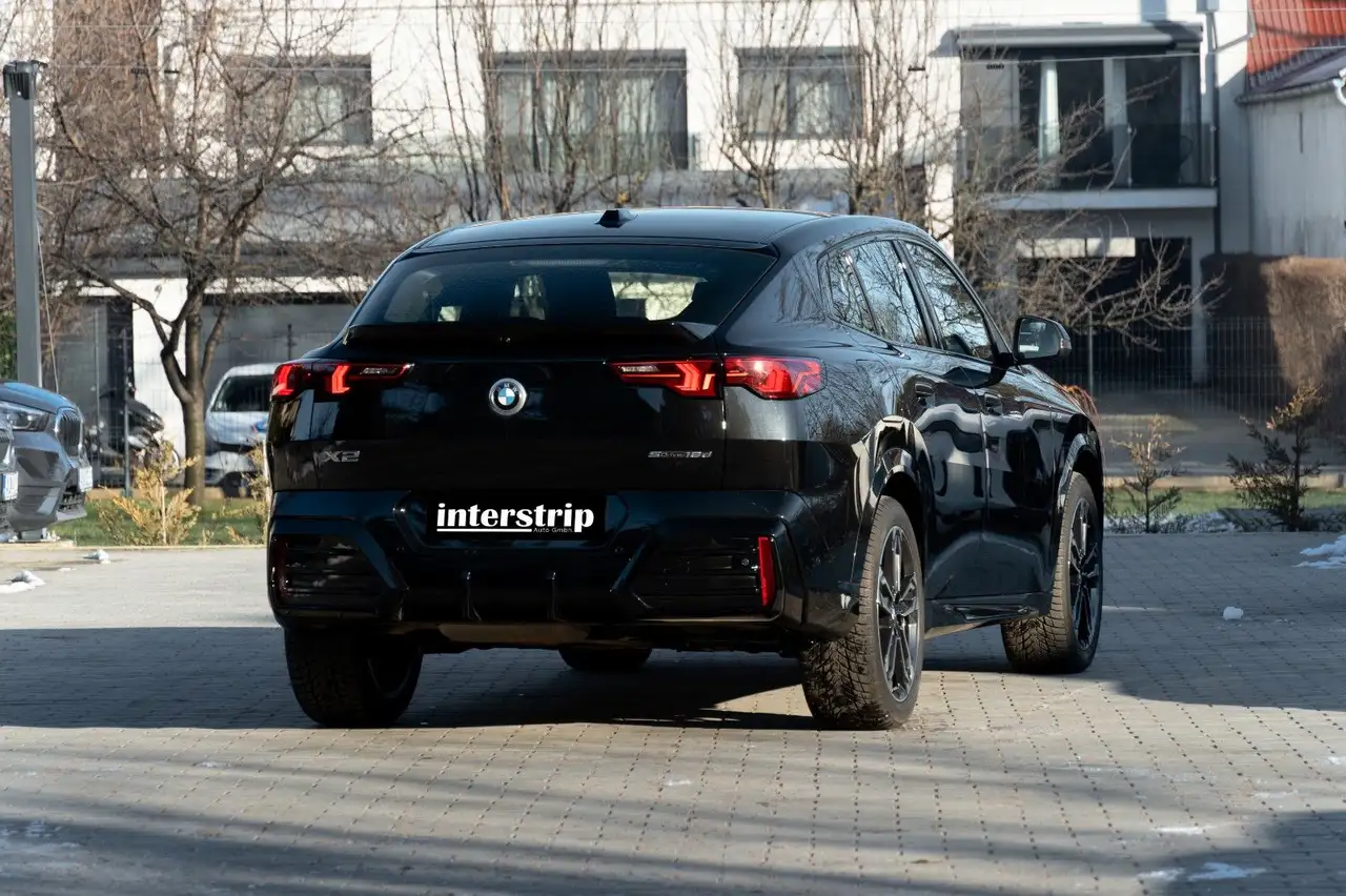 BMW X2 4